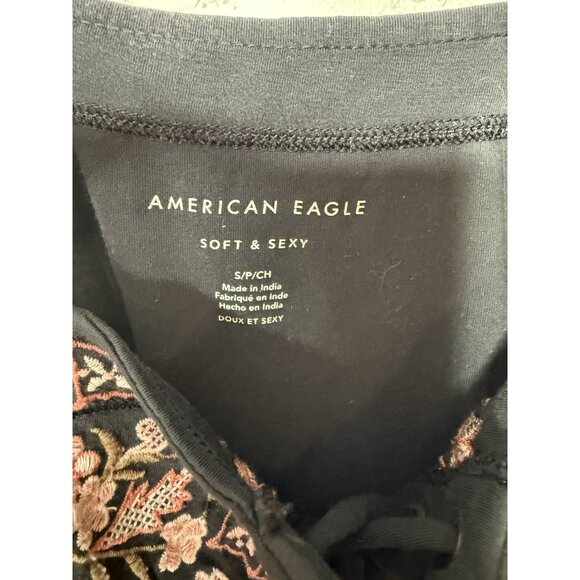 American Eagle Soft & Sexy Tank Black Floral Embroidered Small Tie Front Loose I - Picture 10 of 11